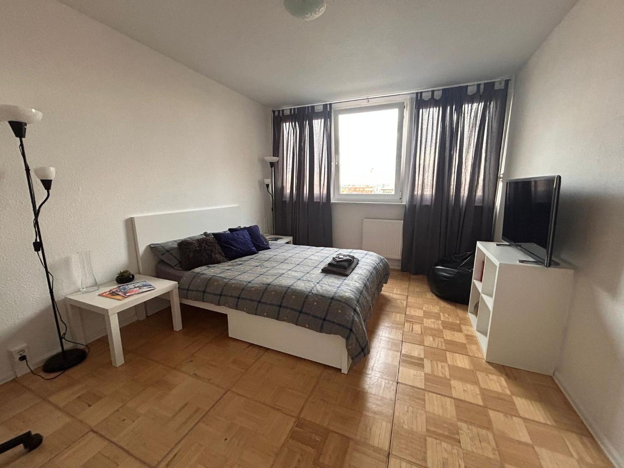 Zentrale Und Komfortable Wohnung Lipsia Esterno foto