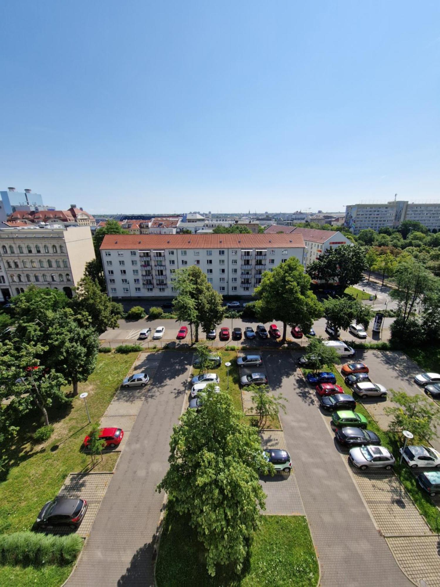 Zentrale Und Komfortable Wohnung Lipsia Esterno foto