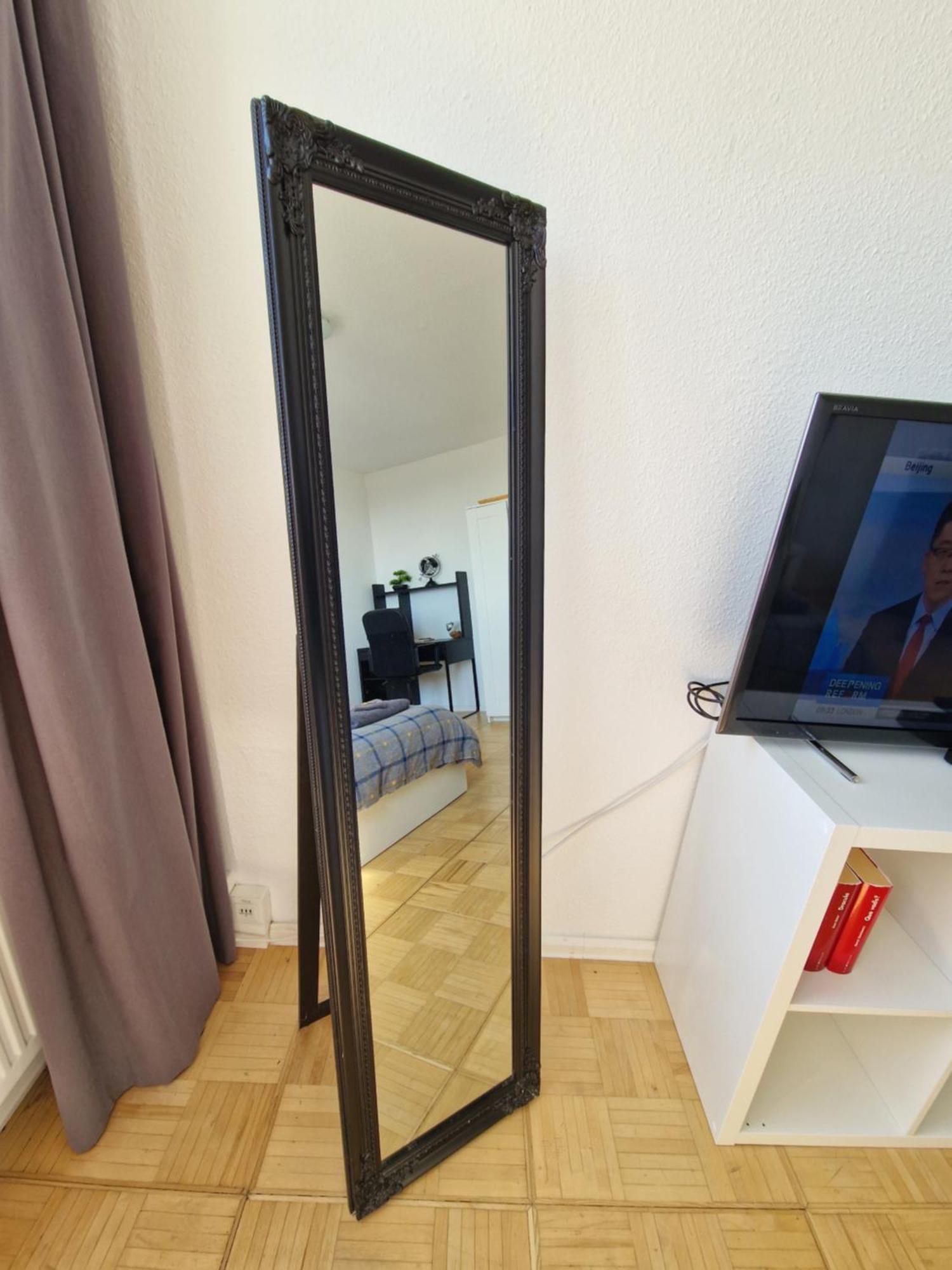 Zentrale Und Komfortable Wohnung Lipsia Esterno foto